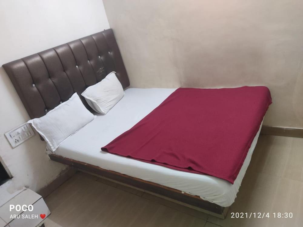 Hotel Janata Residency Мумбаи Экстерьер фото