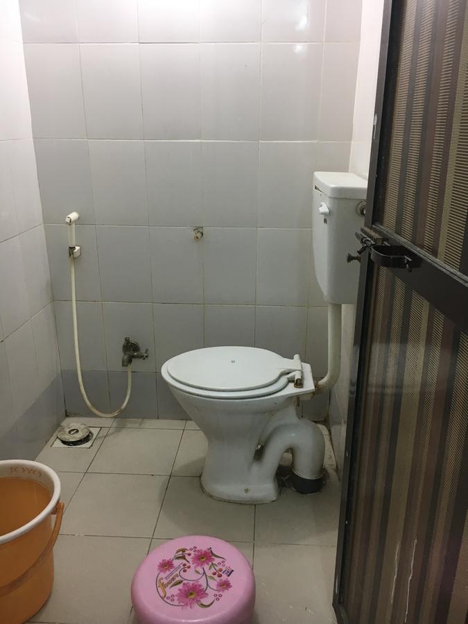 Hotel Janata Residency Мумбаи Экстерьер фото
